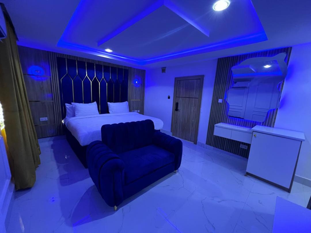 Villa Palazzo Hotel 2 إيكجا المظهر الخارجي الصورة